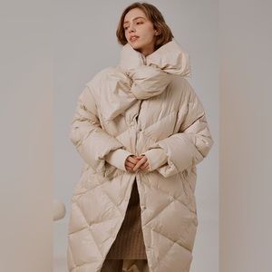 Puffer coat with scarf